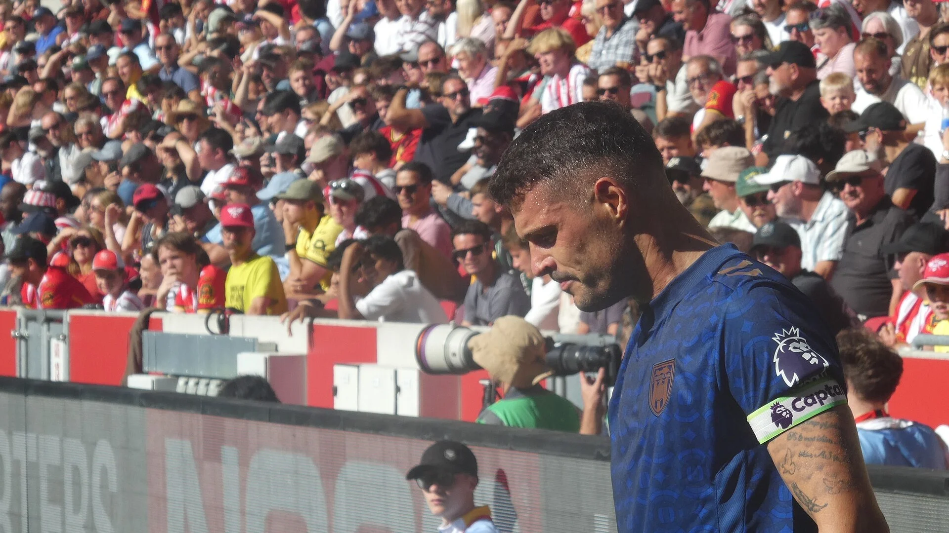 Granit Xhaka, Sunderland captain, during Brentford vs Sunderland on 5 September 2026